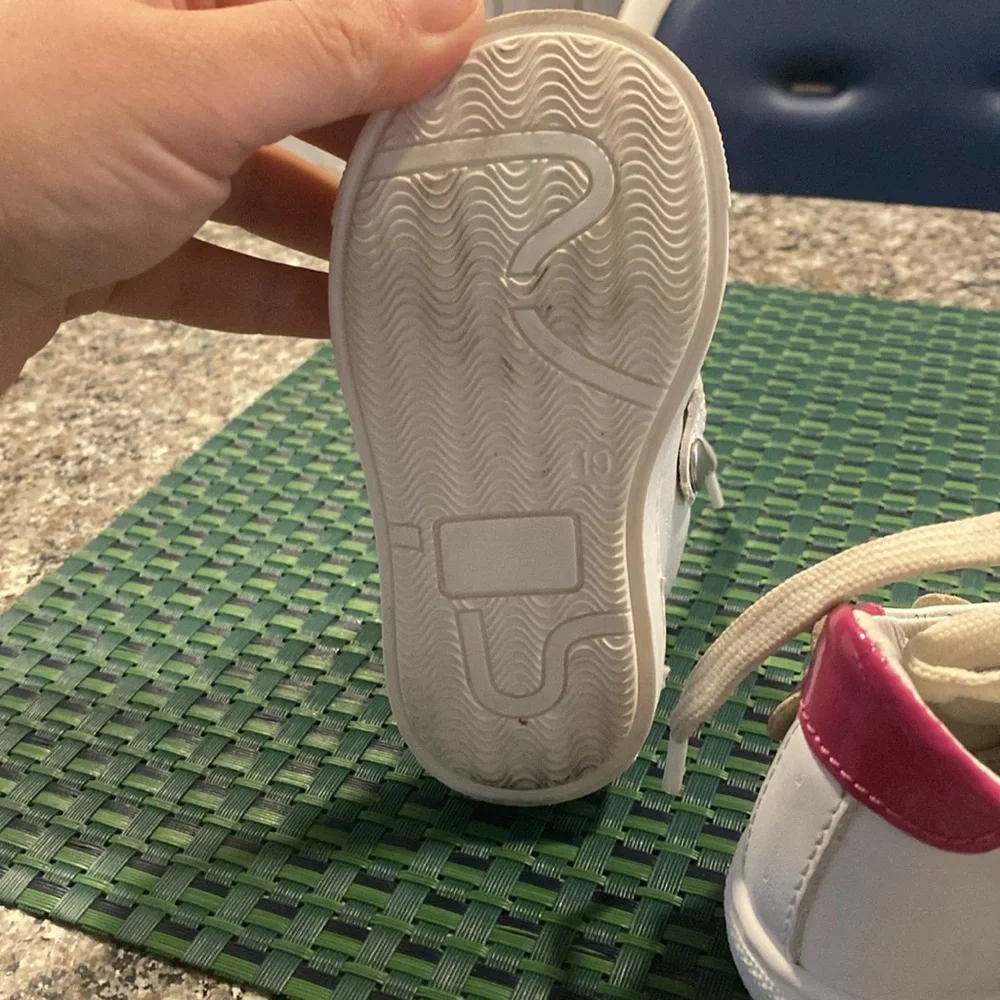Toddler Leather walkey Shoes Size 19